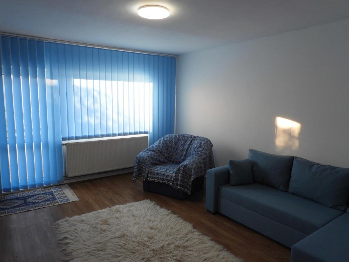 Simoliv Home Otopeni Exteriör bild